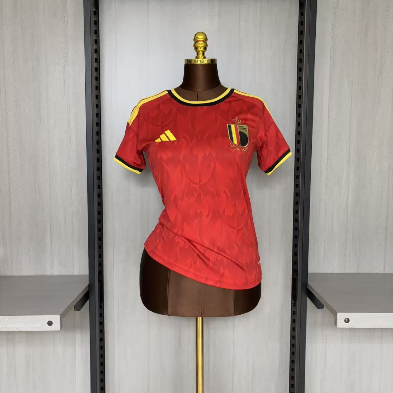 Camisa Feminina Bélgica 2026/27 I