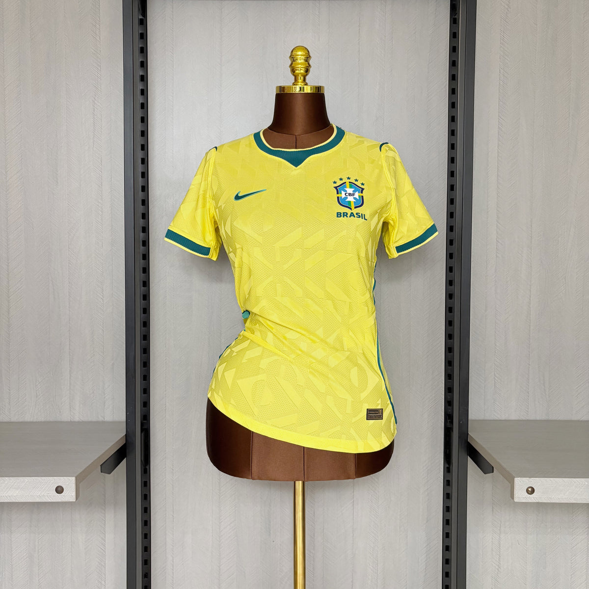 Camisa Brasil Feminina II 2026/27 Jogador Amarela